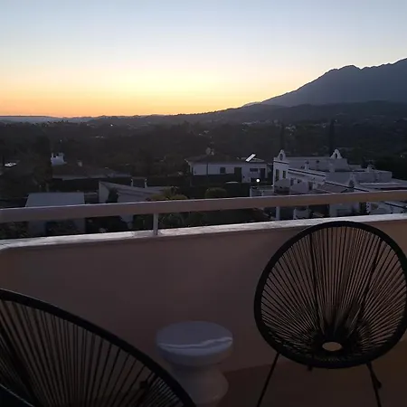 Apartamento Laguna Beach * Estepona